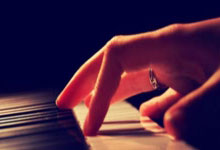 黑白体育:火箭对阵湖人!乌度卡再变阵,8人短轮换重新上线,体能不落下风.